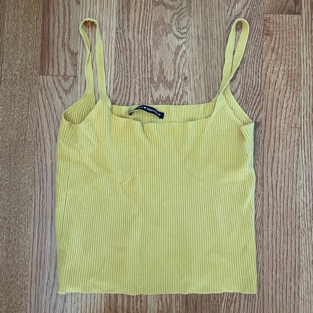 Brandy Melville ribbed yellow knit tank!